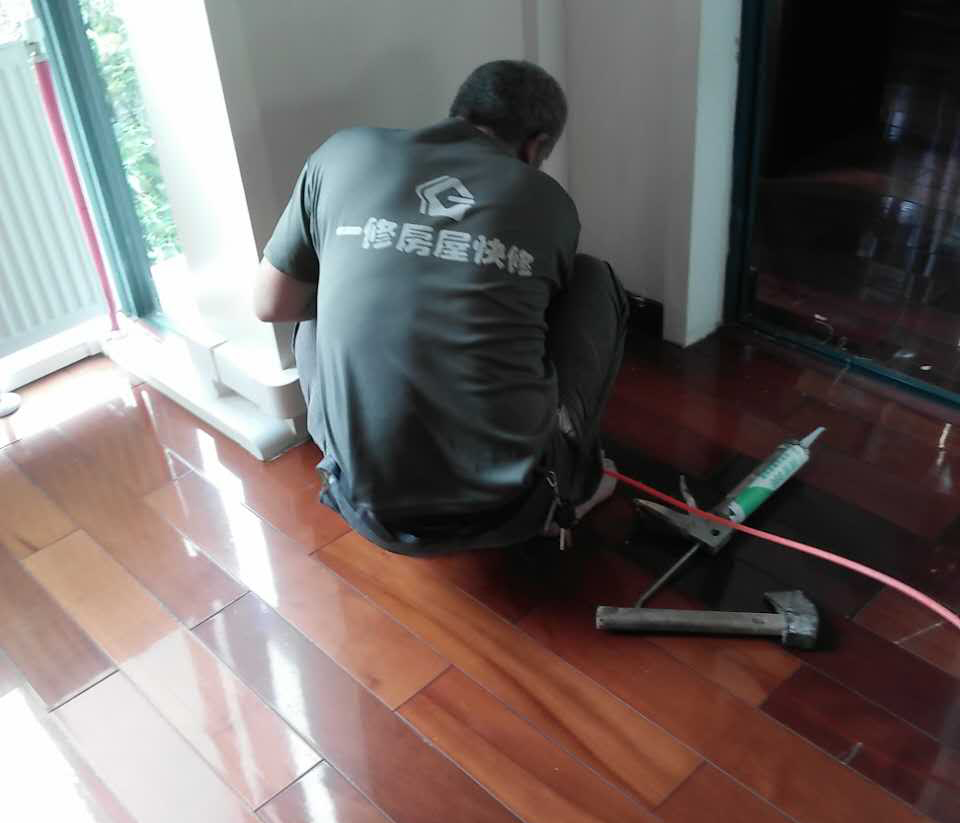 深圳電路故障檢修步驟，深圳電路故障維修注意事項